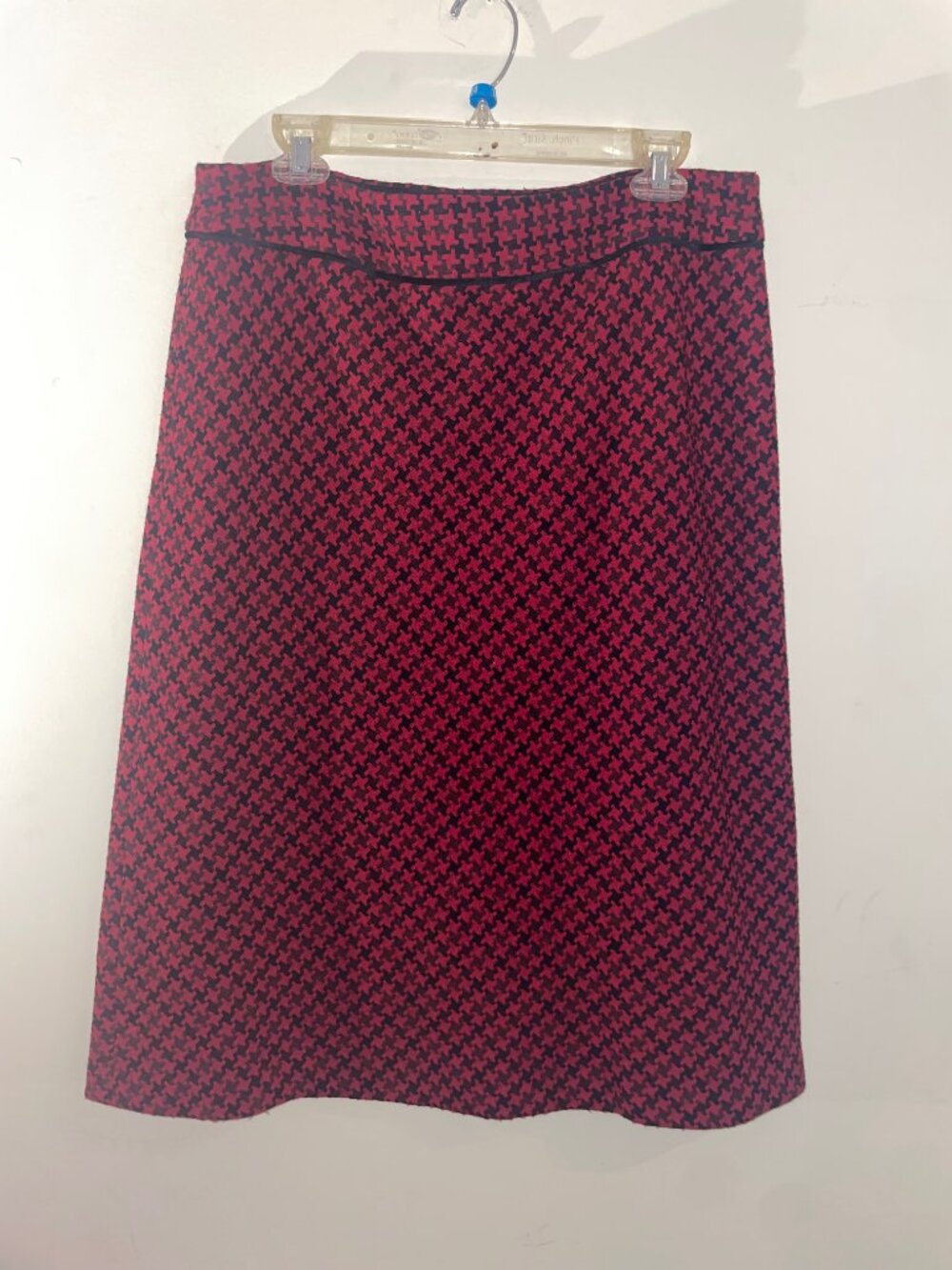 Ann Taylor LOFT Red Black Wool Blend Skirt Size 14